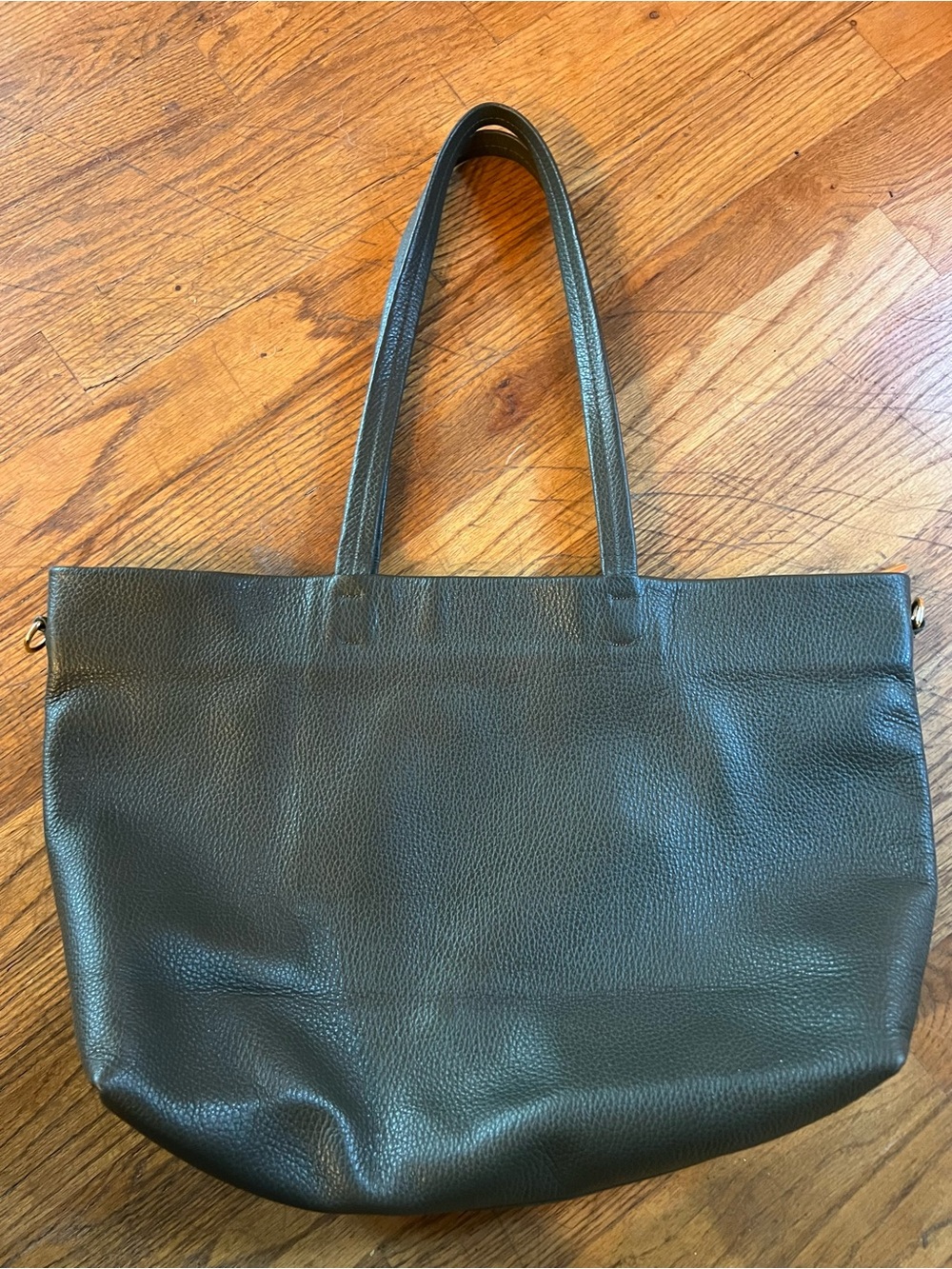 Cuyana Olive Green Pebbled Leather Tote - Picture 4 of 8
